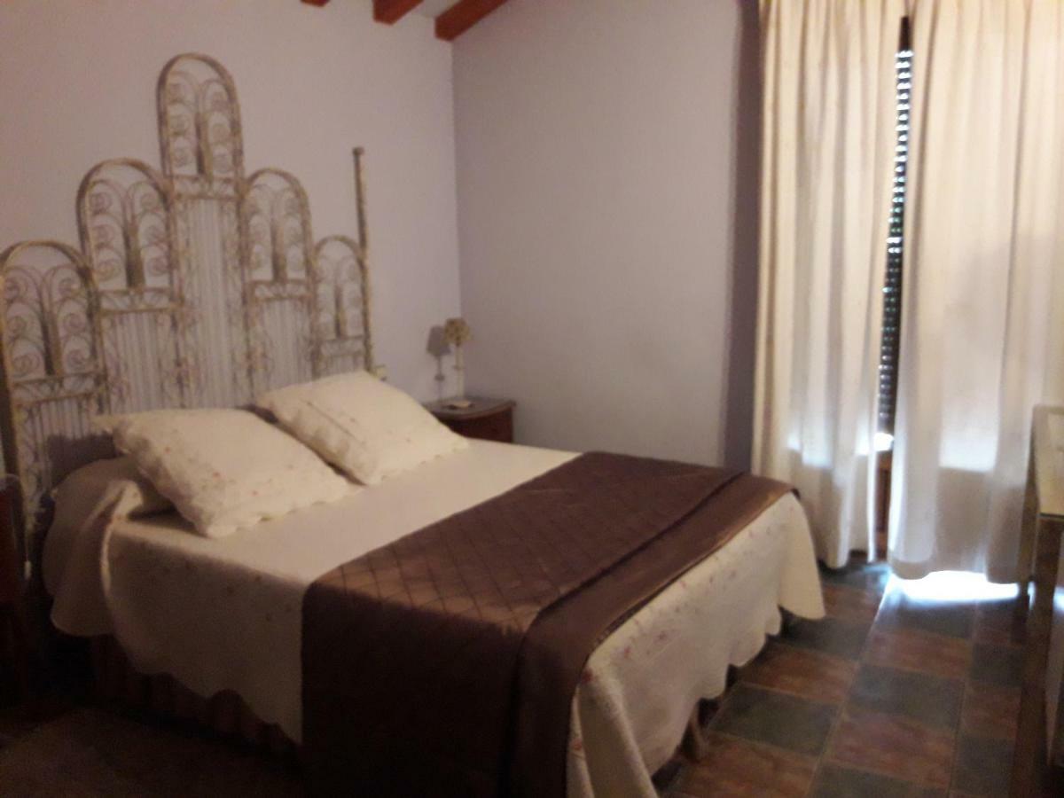 Zaguan Guest House Rascafría Exterior photo